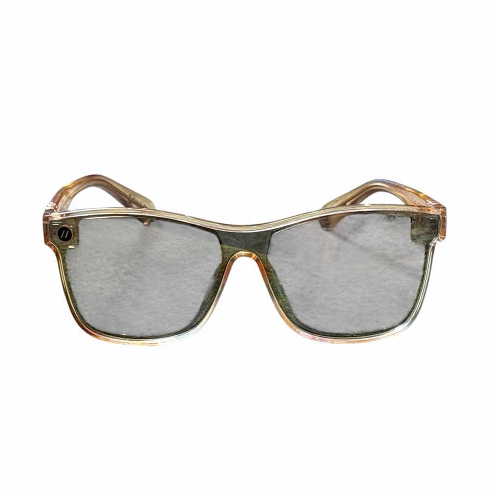 Blenders Eyewear Prime 21 Gold Polarized Sunglasses & Case (See Scratches)